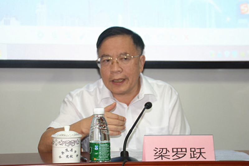 2016100801005.jpg